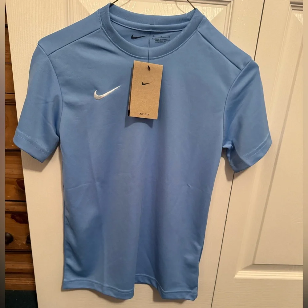 NIKE- Nike Youth Park VII Short Sleeve Jersey, size M